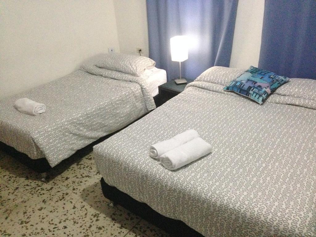 B&B Grand Royal Inn Barranquilla  Habitación foto